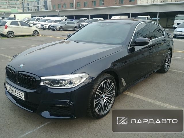 BMW 5 Series (G30)