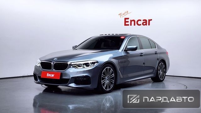 BMW 5 Series (G30)