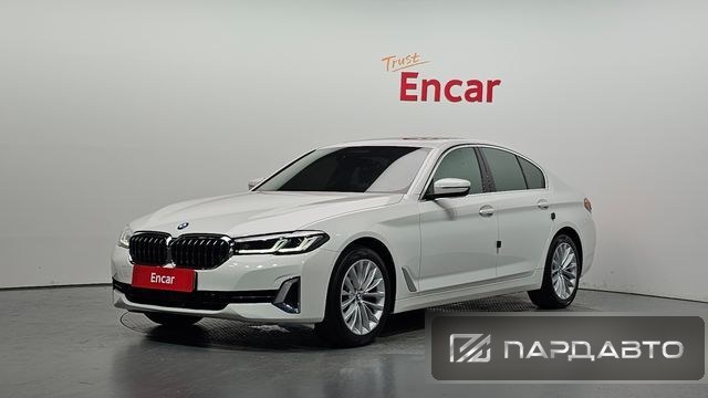 BMW 5 Series (G30)