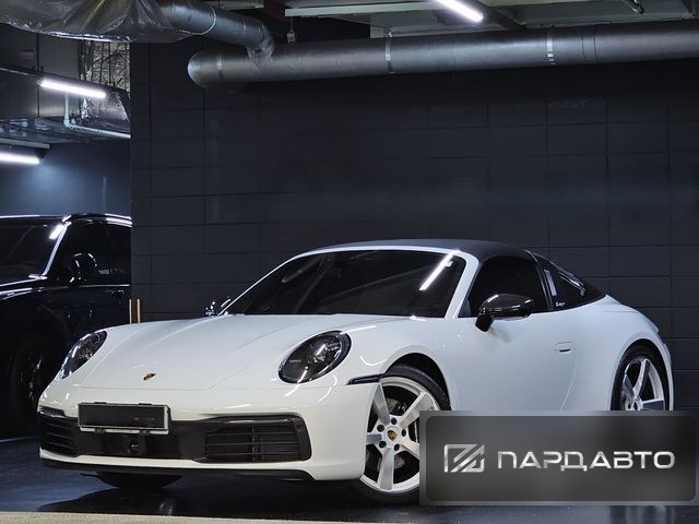 Porsche 911(992)