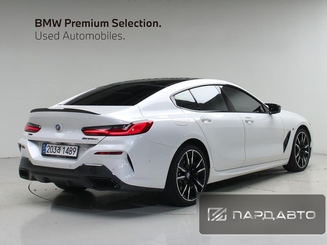 BMW 8 Series (G15)