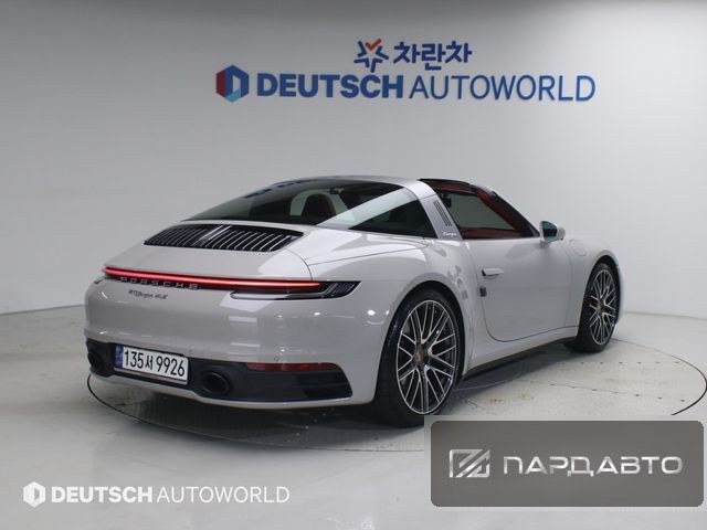 Porsche 911(992)