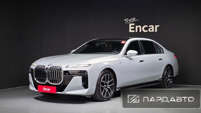 BMW 7 Series (G70)