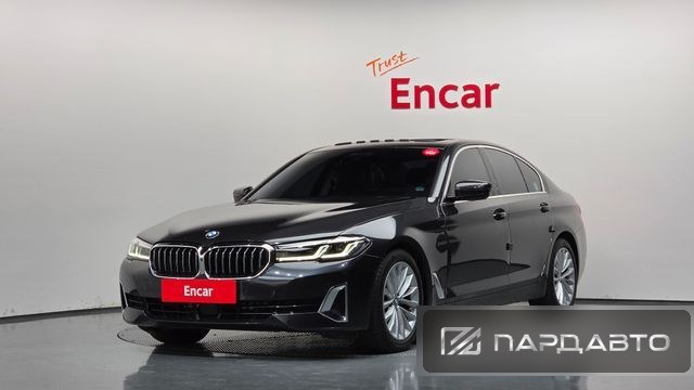 BMW 5 Series (G30)
