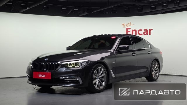 BMW 5 Series (G30)