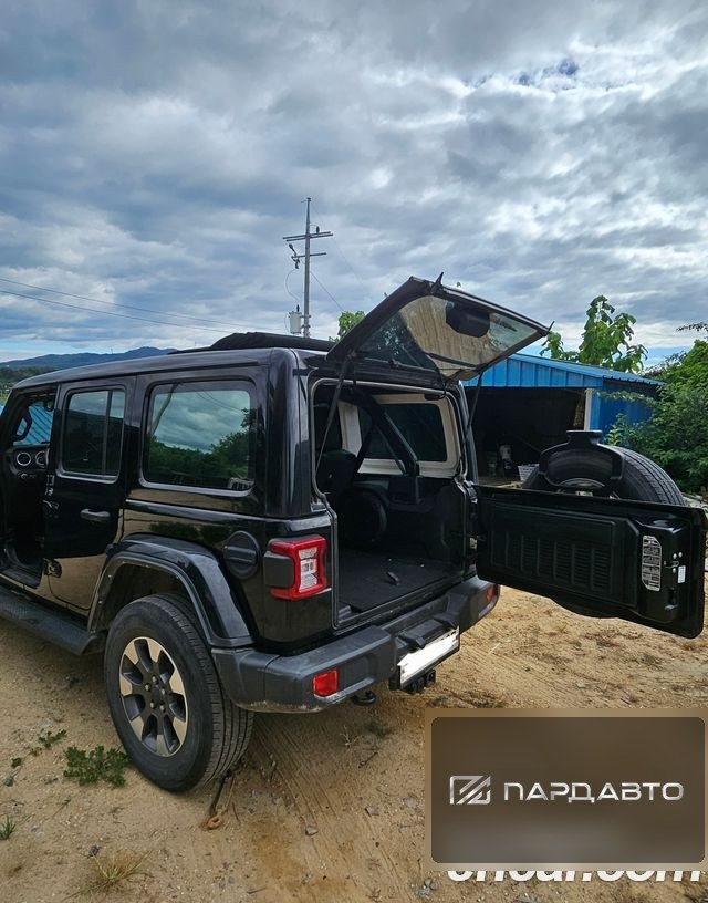 Jeep Wrangler (JL)