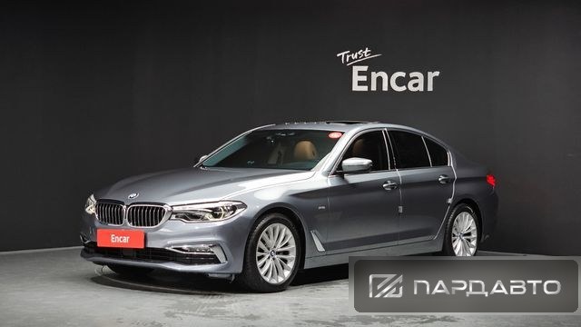 BMW 5 Series (G30)