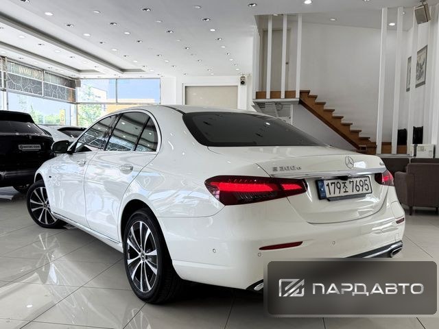 Mercedes-Benz E-Class (W213)