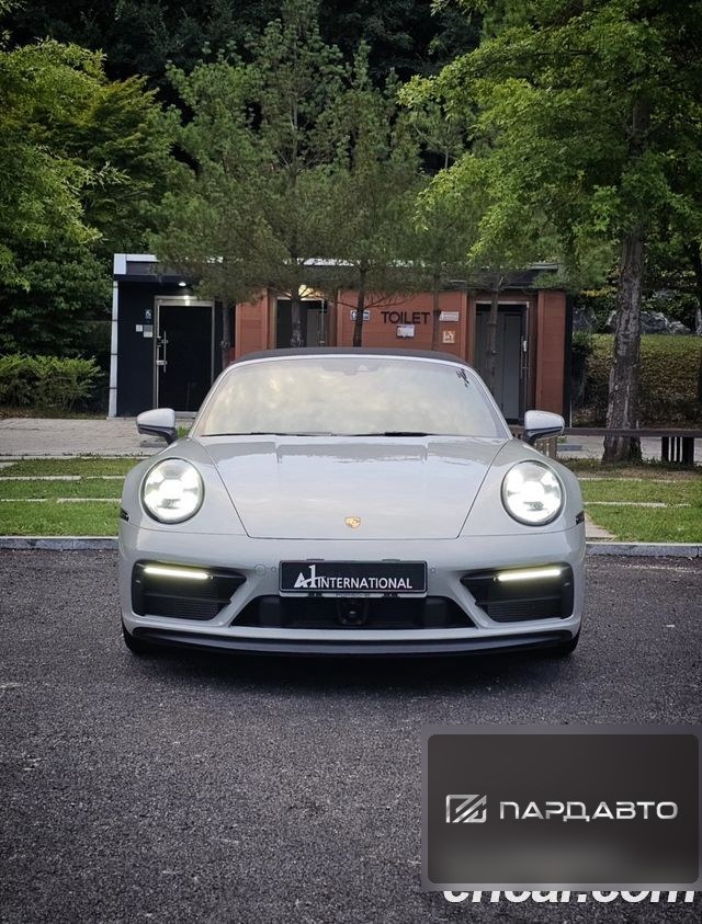 Porsche 911(992)