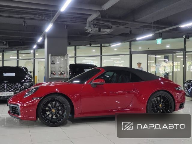 Porsche 911(992)