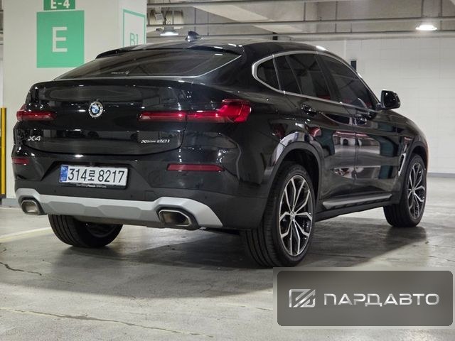 BMW X4 (G02)