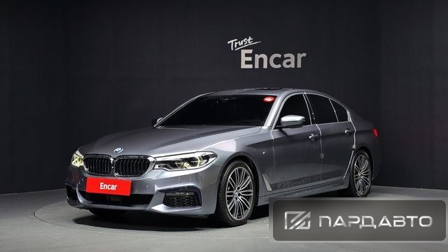 BMW 5 Series (G30)