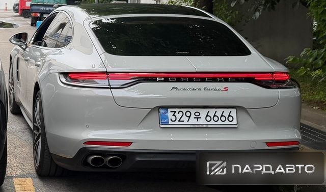 Porsche Panamera (971)