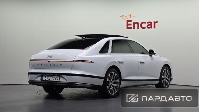 Hyundai Grandeur (GN7)