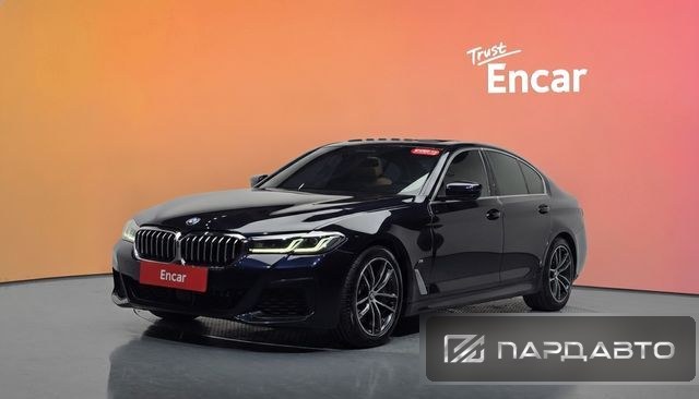 BMW 5 Series (G30)