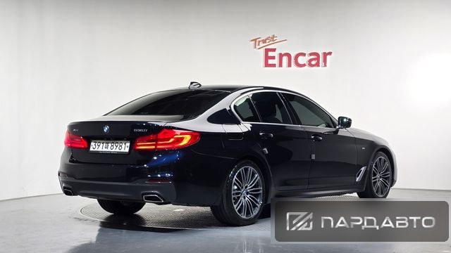 BMW 5 Series (G30)
