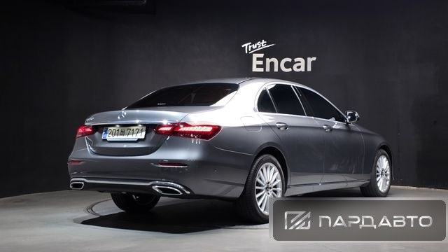 Mercedes-Benz E-Class (W213)