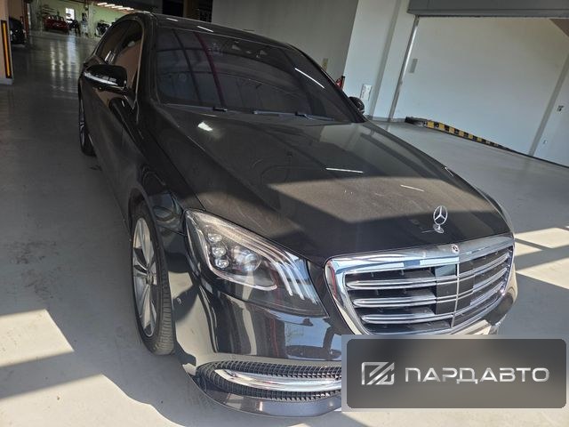 Mercedes-Benz S-Class (W222)