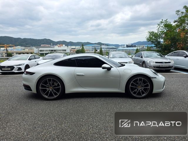 Porsche 911(992)