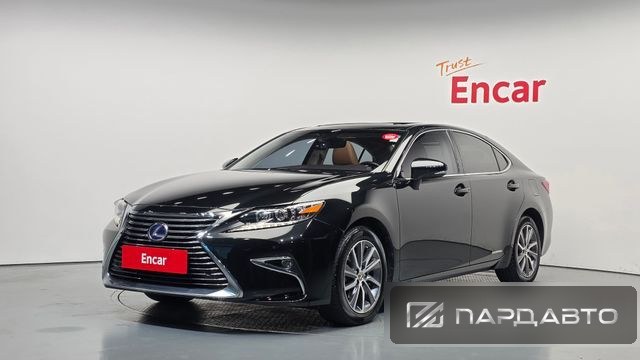 Lexus ES300h (XV60)