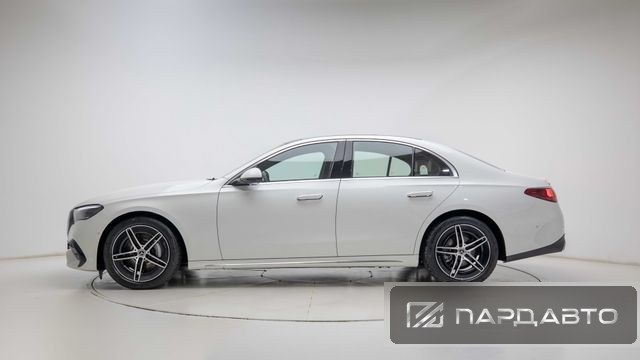 Mercedes-Benz E-Class (W214)