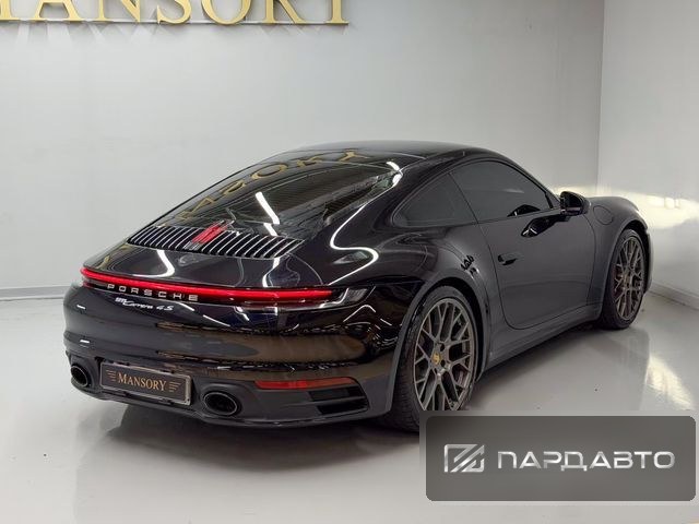 Porsche 911(992)