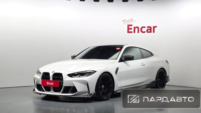 BMW M4 (G82)