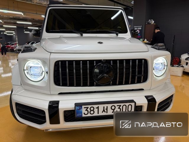 Mercedes-Benz G-Class (W463b)