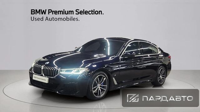 BMW 5 Series (G30)