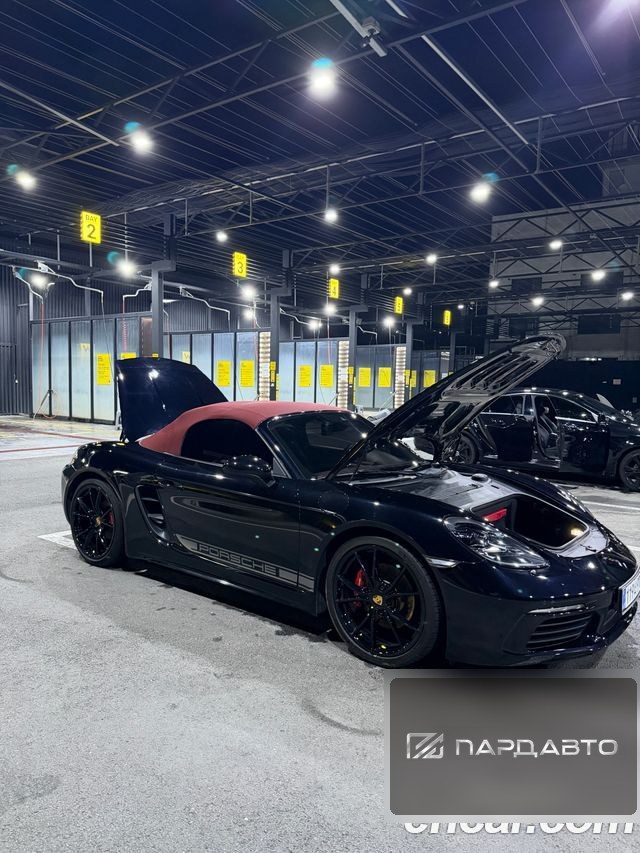 Porsche 718 Boxster