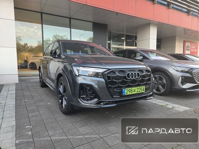Audi Q7 (4M)