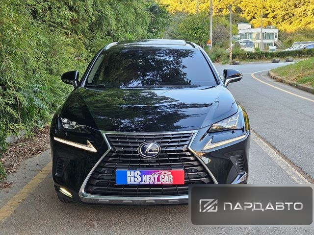 Lexus NX300h