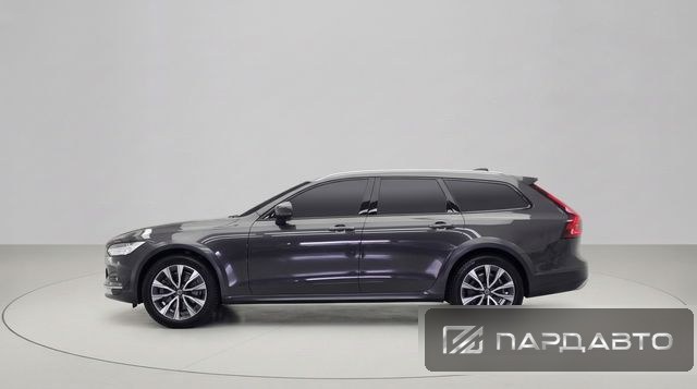 Volvo V90 Cross Country