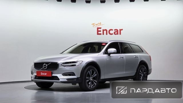 Volvo V90 Cross Country