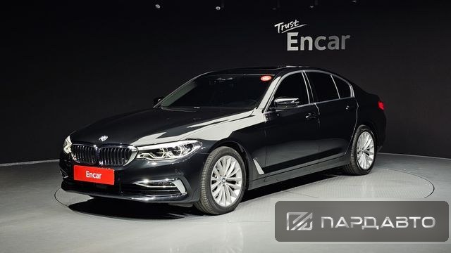 BMW 5 Series (G30)