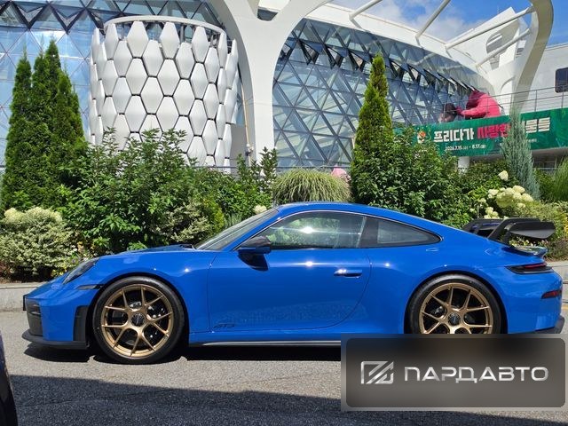 Porsche 911(992)