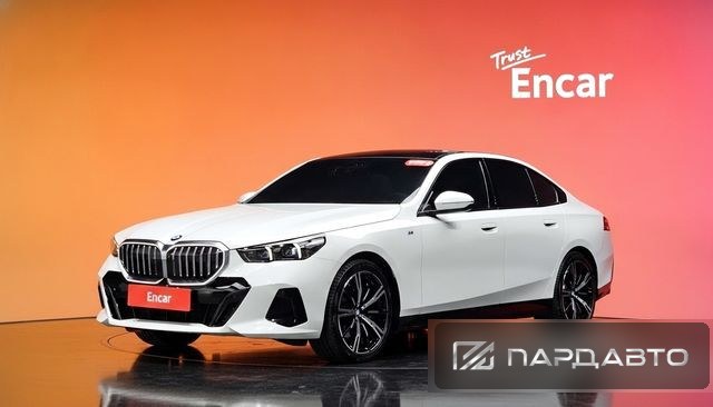 BMW 5 Series (G60)