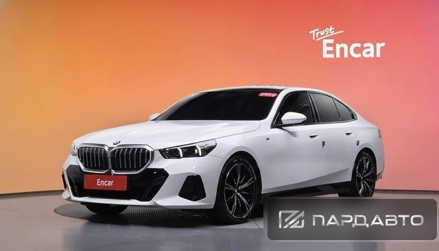 BMW 5 Series (G60)