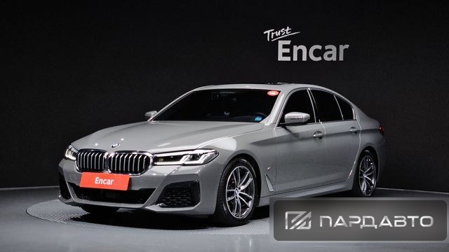 BMW 5 Series (G30)
