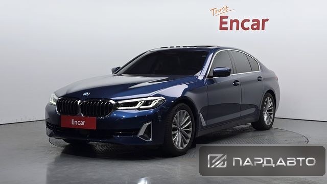 BMW 5 Series (G30)