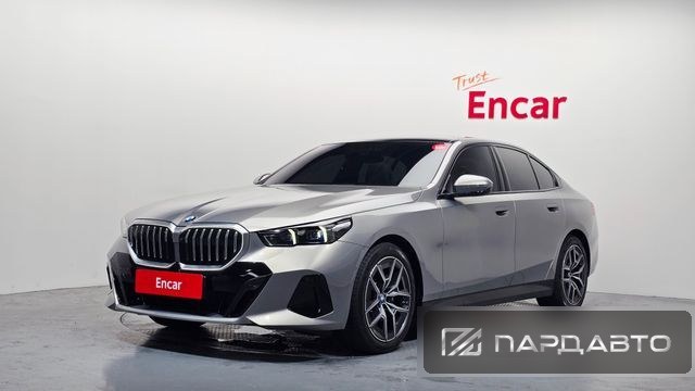 BMW 5 Series (G60)