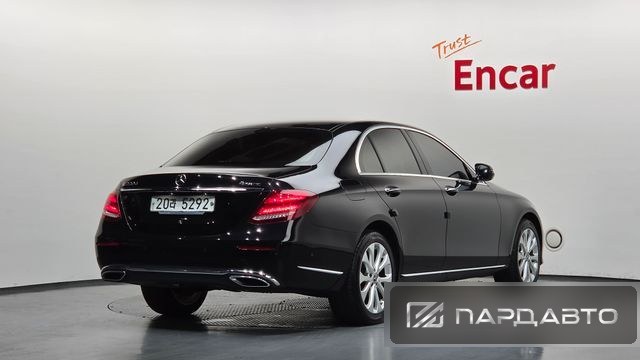 Mercedes-Benz E-Class (W213)