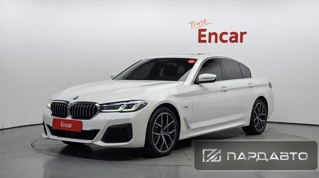 BMW 5 Series (G30)