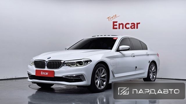 BMW 5 Series (G30)
