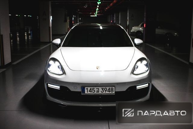 Porsche Panamera (971)
