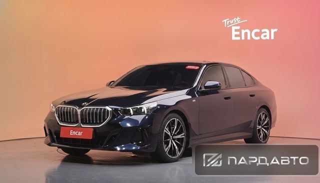 BMW 5 Series (G60)