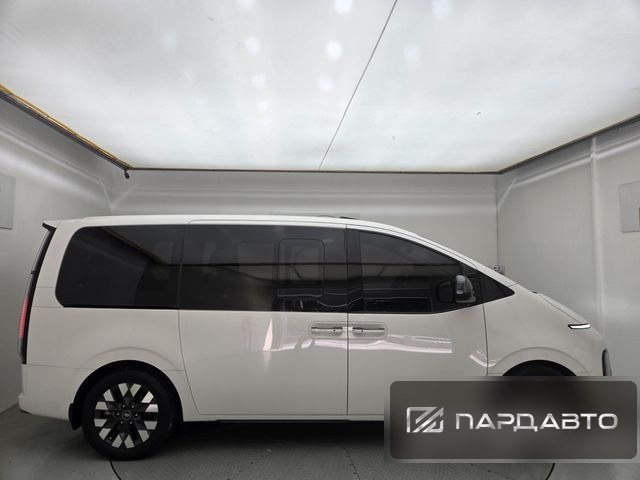 Hyundai Staria (US4)