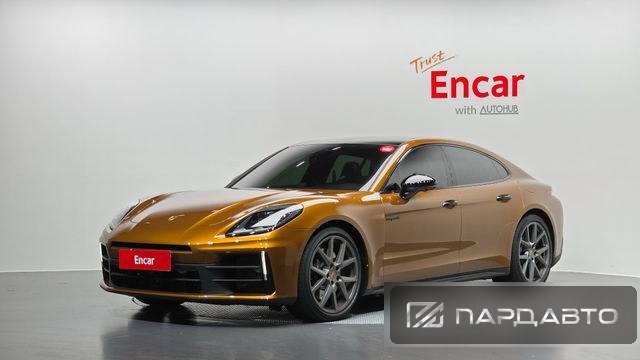 Porsche Panamera (976)
