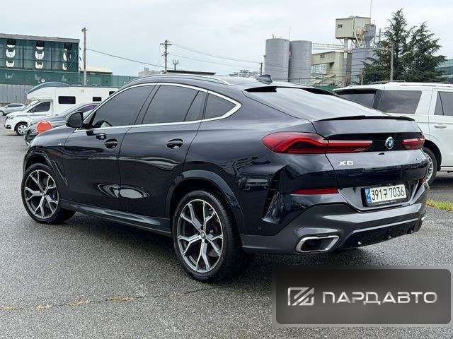 BMW X6 (G06)