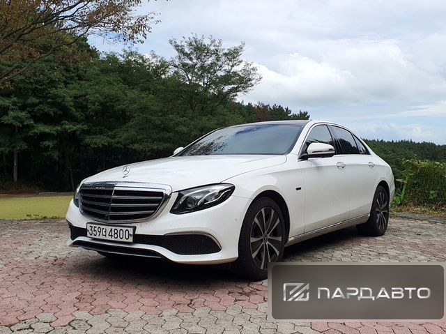 Mercedes-Benz E-Class (W213)